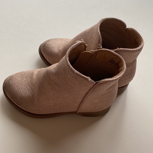 Cat & Jack Other - Cat & Jack sparkle pink boots